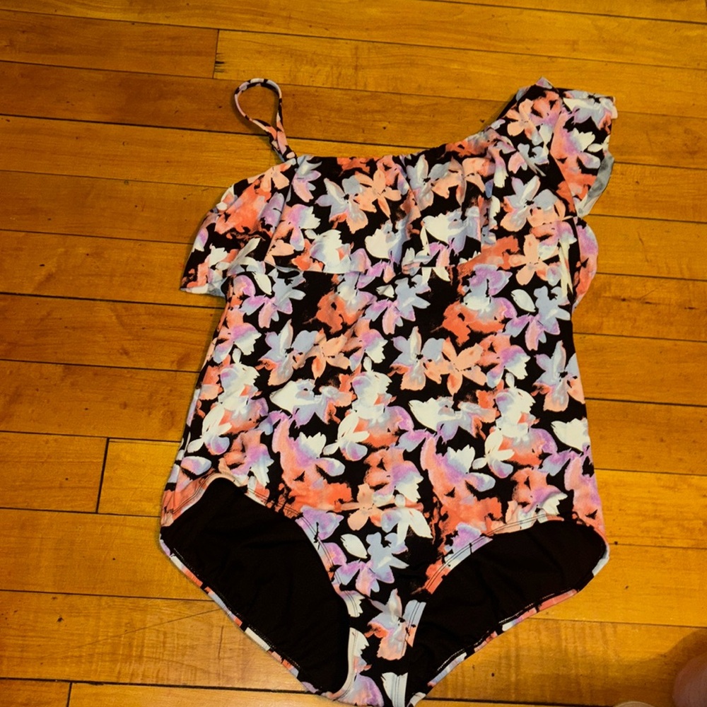 One piece swimsuit